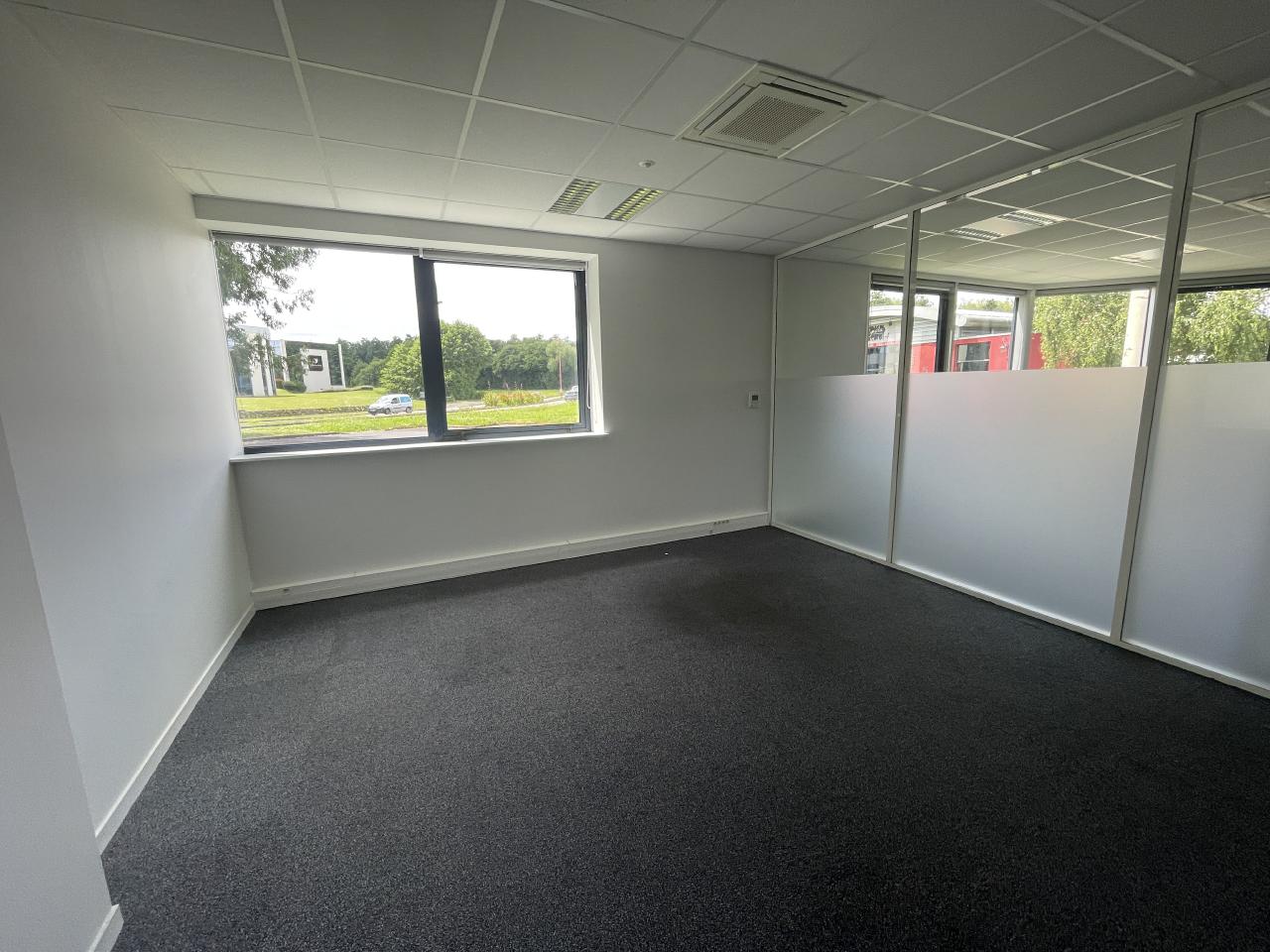 Bureau Saint-Grégoire 350m² Location bureau Saint-Grégoire Ille-et-Vilaine OLBUR2424220 6